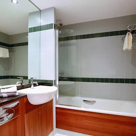 Best Location Luxury Penthouse Style Apt. Dublino
